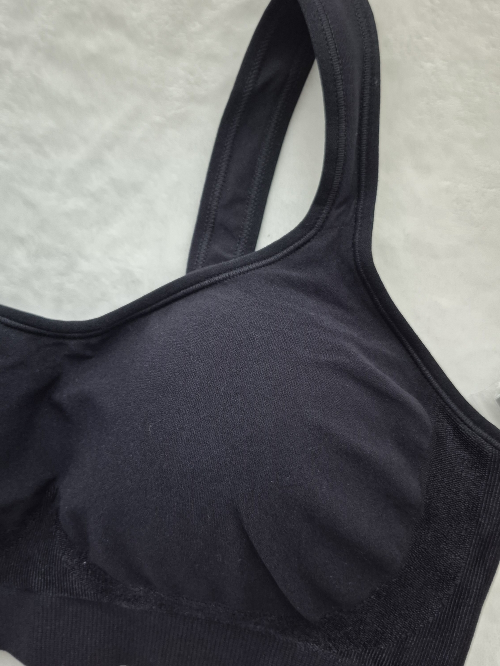 Underoutfit Comfort Shaping Bra - Picture 6 of 12